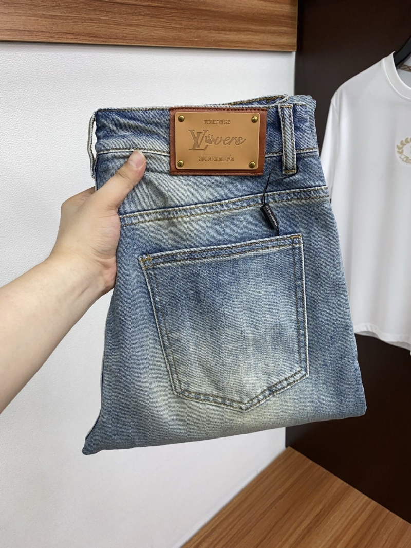 l0vis Vvtt0n jeans
